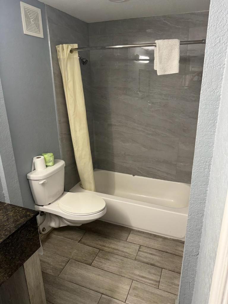 Midtown Lodge Jacksonville Luaran gambar